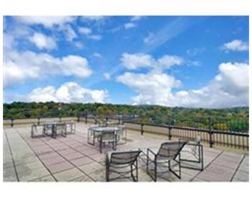 1731 Beacon #511, Brookline, MA 02445 photo 4