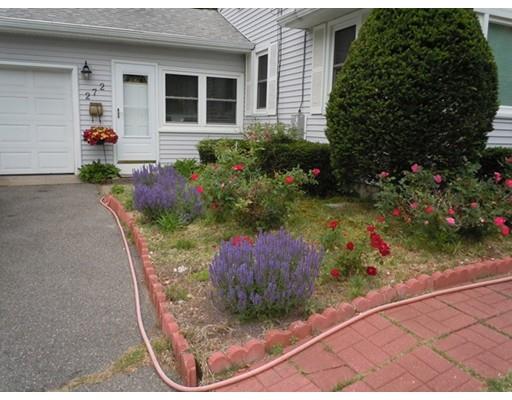 272 Hartwick St, Springfield, MA 01108 photo 4