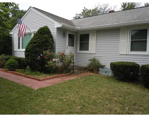 272 Hartwick St, Springfield, MA 01108 photo 5