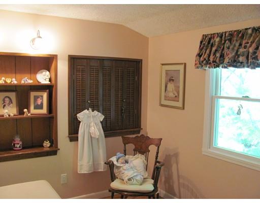 4 Apache Rd, Bellingham, MA 02019 photo 24