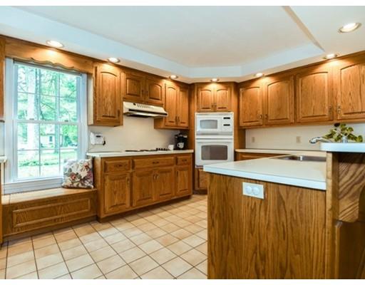 23 Independence Dr, Walpole, MA 02081 photo 5
