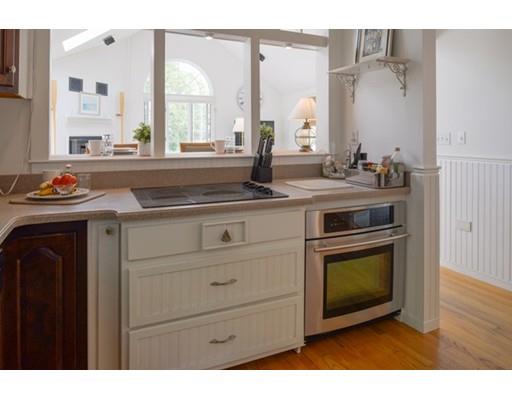 1 Landers Dr, Beverly, MA 01915 photo 8