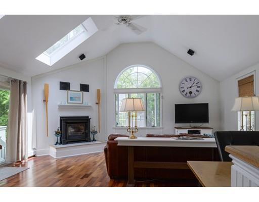 1 Landers Dr, Beverly, MA 01915 photo 9
