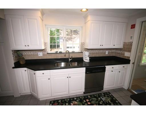 97 Edgebrook Rd, Framingham, MA 01701 photo 4