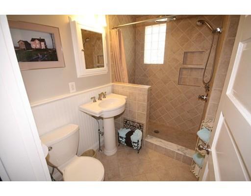 97 Edgebrook Rd, Framingham, MA 01701 photo 14