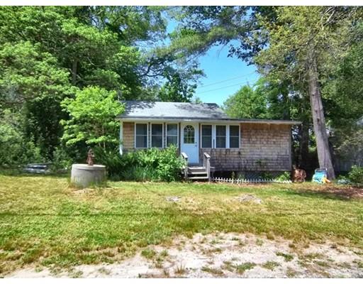 20 Bisbee St, West Wareham, MA 02576 photo 1