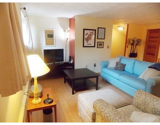 12 Locust St #1B, Everett, MA 02149 photo 5