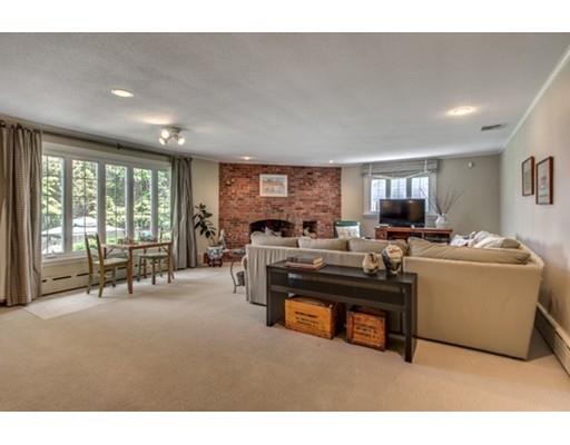 2 Sheldon Rd, Marblehead, MA 01945 photo 12