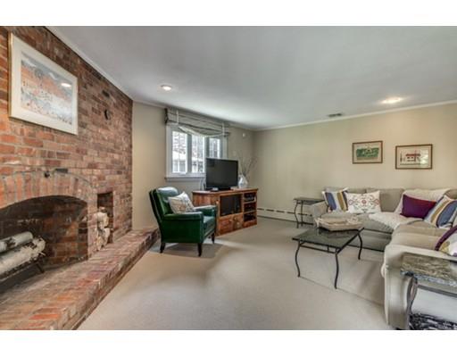 2 Sheldon Rd, Marblehead, MA 01945 photo 11
