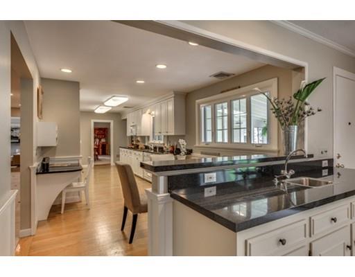 2 Sheldon Rd, Marblehead, MA 01945 photo 13