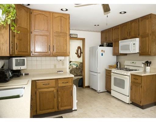 13 Fresh River Ave, Hingham, MA 02043 photo 4