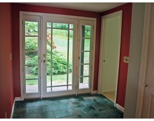 38 Horne Dr, Sutton, MA 01590 photo 7