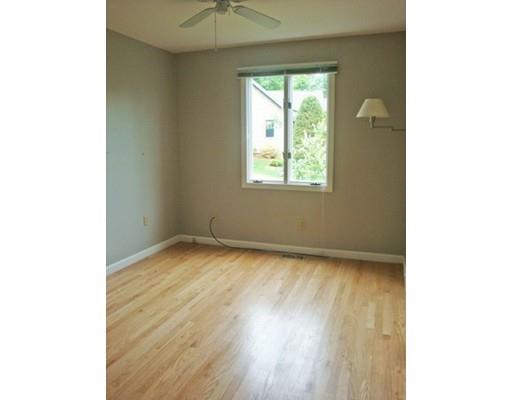 38 Horne Dr, Sutton, MA 01590 photo 12