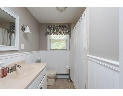 9 Oak St E, Braintree, MA 02184 photo 24