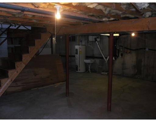 33 Groton St, Springfield, MA 01129 photo 17