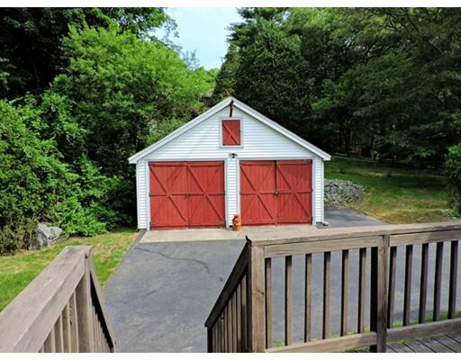 122 Scott Cir, Dedham, MA 02026 photo 8