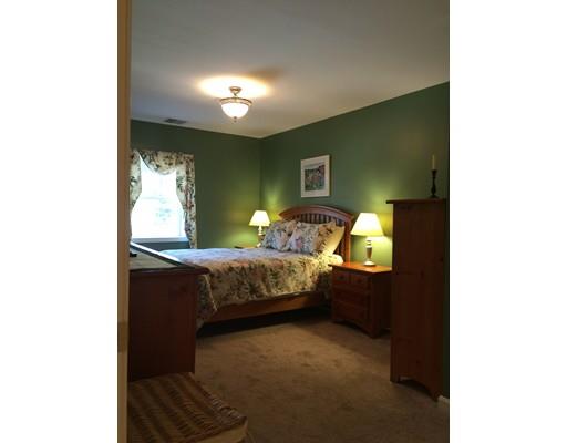16 Willow St #203, Melrose, MA 02176 photo 4