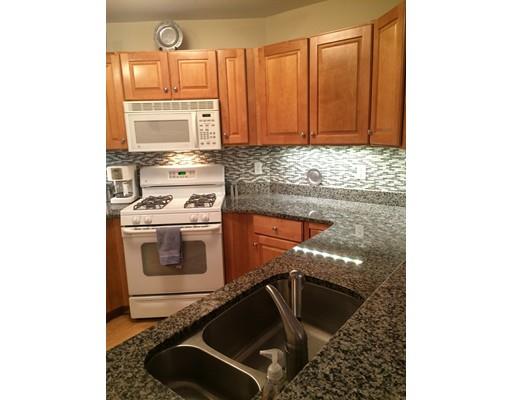 16 Willow St #203, Melrose, MA 02176 photo 3