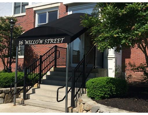 16 Willow St #203, Melrose, MA 02176 photo 1