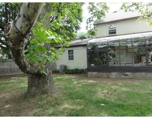 200 Centre St, Danvers, MA 01923 photo 4