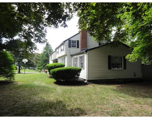 200 Centre St, Danvers, MA 01923 photo 2
