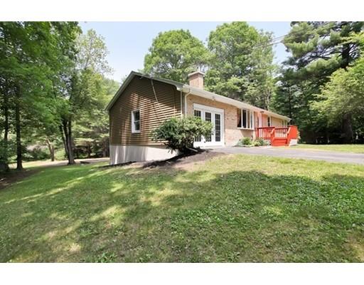 91 Sutton Rd, Webster, MA 01570 photo 4