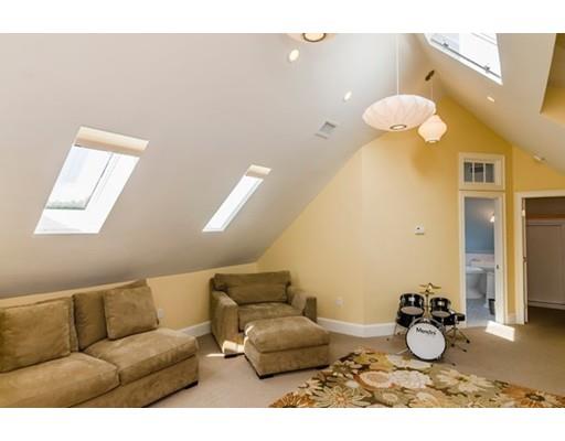 7 Hurd Rd #3, Brookline, MA 02445 photo 12