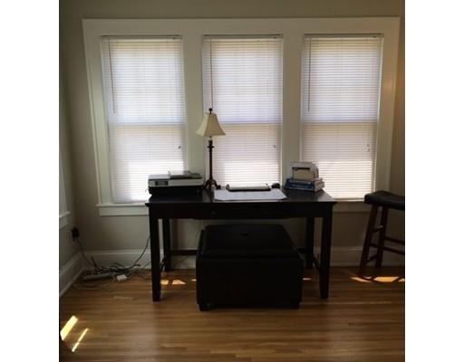 20 Harkness Ave, Springfield, MA 01118 photo 7