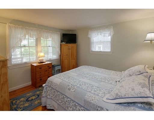 16 Piney Point Dr, Barnstable, MA 02632 photo 14