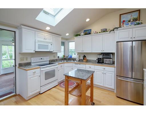 16 Piney Point Dr, Barnstable, MA 02632 photo 10