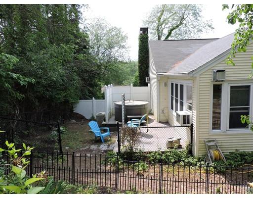 15 Surrey Ln, Webster, MA 01570 photo 10
