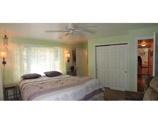 15 Surrey Ln, Webster, MA 01570 photo 22