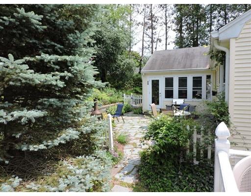 15 Surrey Ln, Webster, MA 01570 photo 9