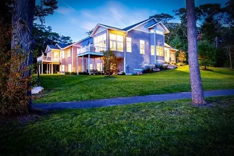 20 Kennedy Rd # A, Gloucester, MA 01930 photo 2