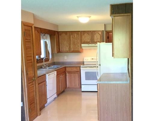 3 River Dr, Hadley, MA 01035 photo 2