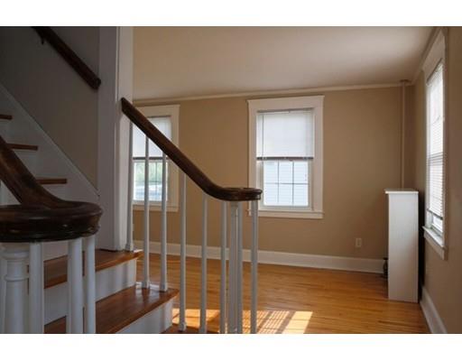 9 Delaval Rd, Worcester, MA 01606 photo 4