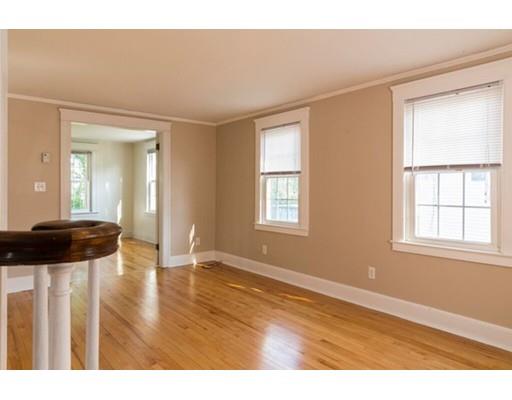 9 Delaval Rd, Worcester, MA 01606 photo 3