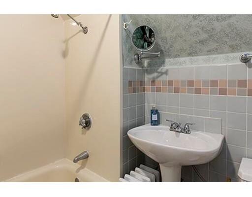 9 Delaval Rd, Worcester, MA 01606 photo 22