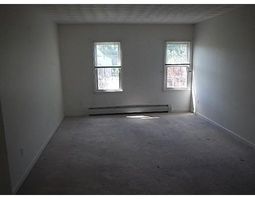 7 Kenneth Rd, Georgetown, MA 01833 photo 4