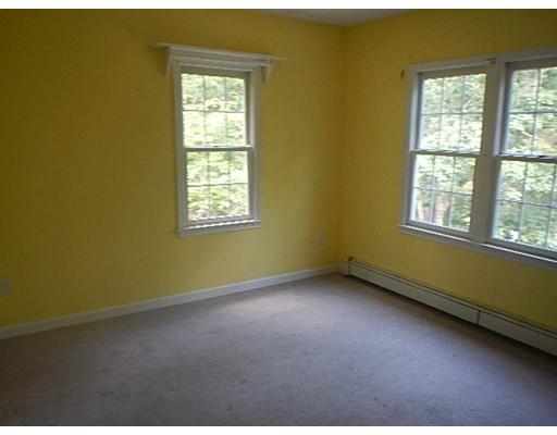 7 Kenneth Rd, Georgetown, MA 01833 photo 6