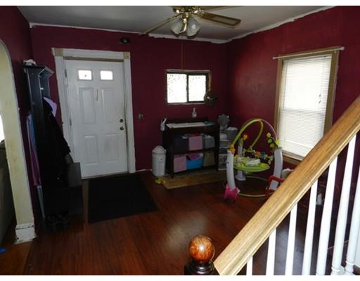 3 Baker Rd, Everett, MA 02149 photo 2
