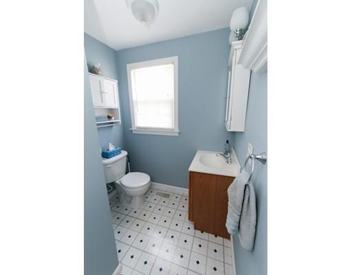 101 Martel Rd, Springfield, MA 01119 photo 17