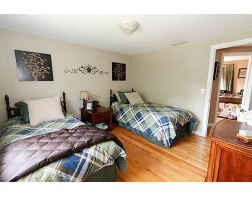 101 Martel Rd, Springfield, MA 01119 photo 22