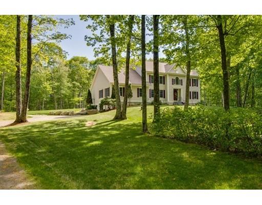 203 Maple St, Douglas, MA 01516 photo 2