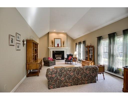 203 Maple St, Douglas, MA 01516 photo 9