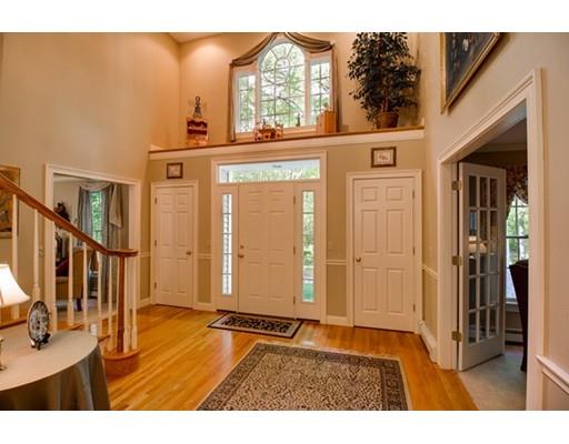203 Maple St, Douglas, MA 01516 photo 4