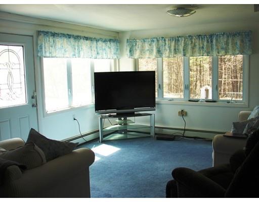 61 Valley St, Dunstable, MA 01827 photo 14