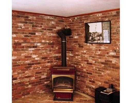 61 Valley St, Dunstable, MA 01827 photo 17