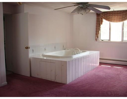61 Valley St, Dunstable, MA 01827 photo 29