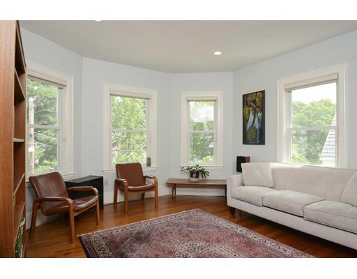 122 Davis Ave #3, Brookline, MA 02445 photo 3